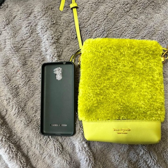 Kate Spade Eva Faux Shearling Bucket Phone Crossbody - Picture 4 of 4